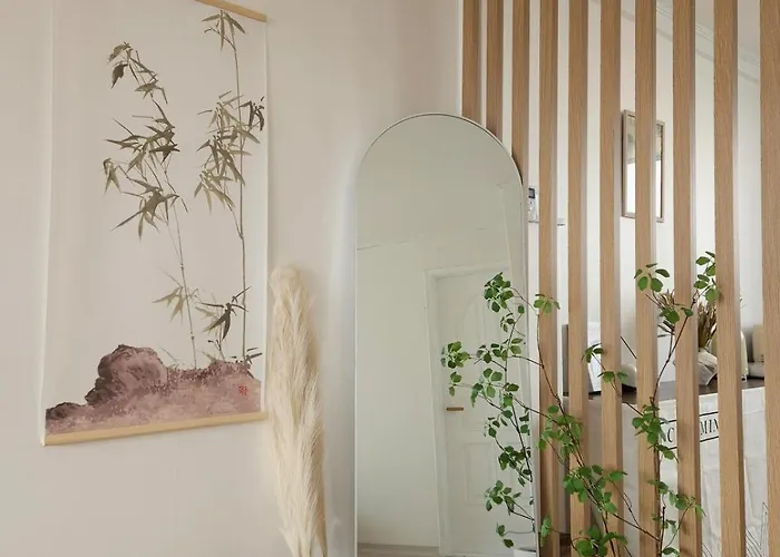 Luna Haus *